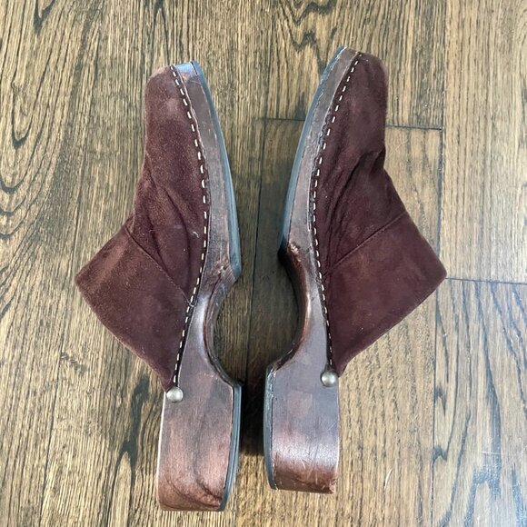 CHANEL Brown Suede Classic CC Logo Vintage Clogs Mules 39 8.5 9 Platform Slides - Picture 2 of 6